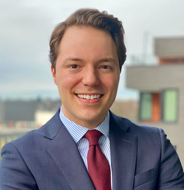 Dr. Stephen Viviano